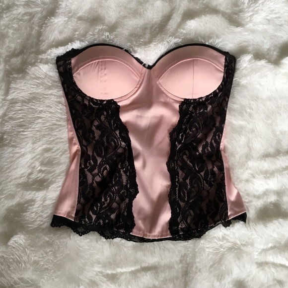 Charlotte Russe Other - Charlotte Russe • Pink Lace Corset